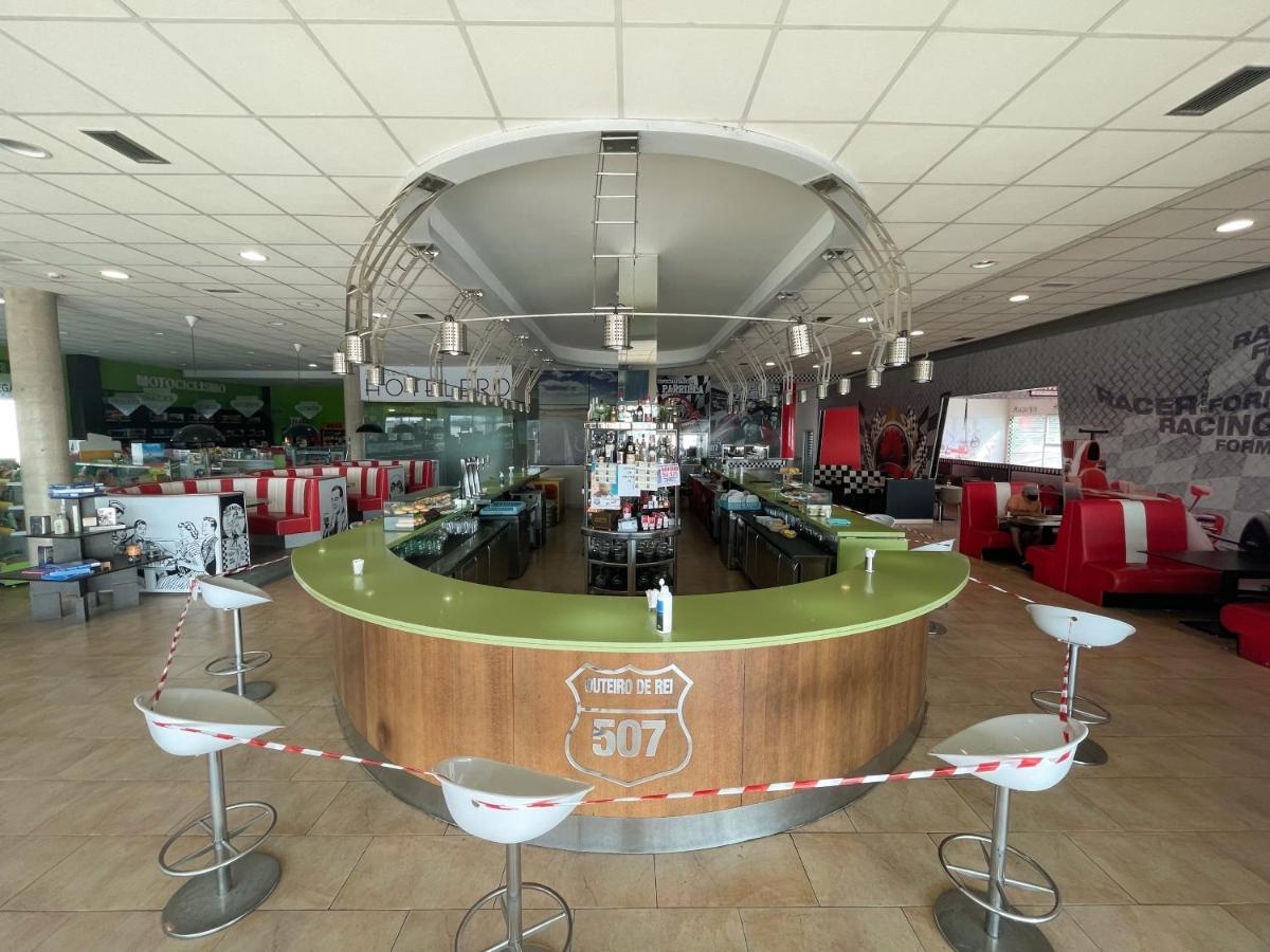 Area 507 Hotel Outeiro de Rei ภายนอก รูปภาพ