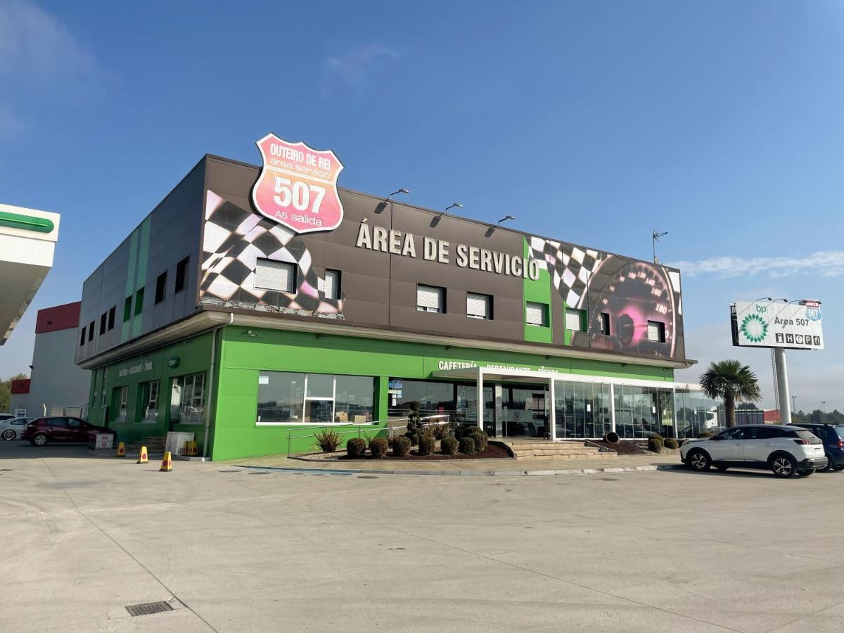 Area 507 Hotel Outeiro de Rei ภายนอก รูปภาพ